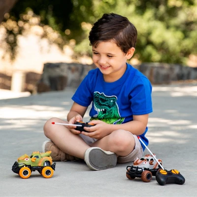 Best Choice Products Set Of 2 1/43 Scale 27MHz Toy Dinosaur RC Cars W/ 2 Controllers, 9mph Max Speed 4 Best Choice Products Set Of 2 1/43 Scale 27MHz Toy Dinosaur RC Cars W/ 2 Controllers, 9mph Max Speed - Image 2